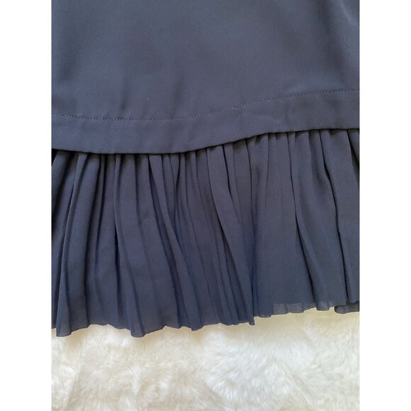 Elizabeth James Navy Tank With Pleated Detail Size M - Picture 6 of 7